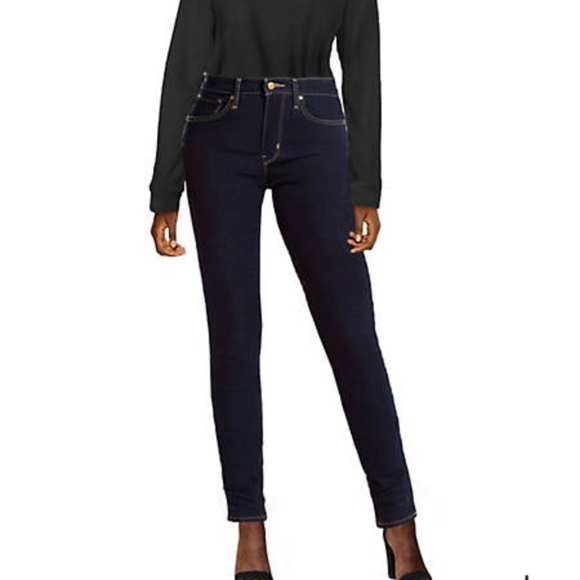 Levi's Denim - Dark Wash Levi's 721 Skinny Jeans (31/30) Women High Rise